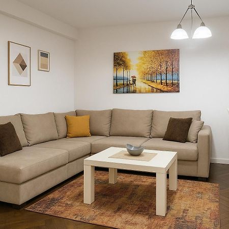 Tulips Central - Entire Apartment Tiran Dış mekan fotoğraf
